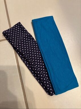 NWOT 2 pack Scunci Stretchy Soft Headbands